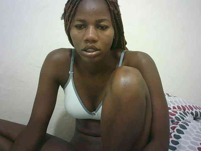 Sexyqueen2 webcam