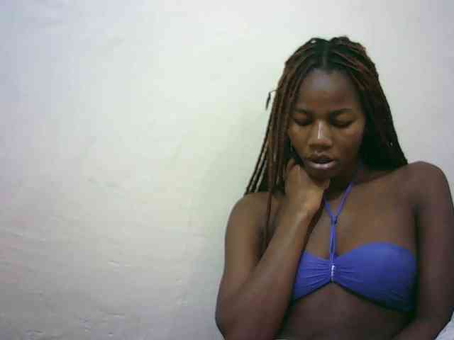 Sexyqueen2 webcam