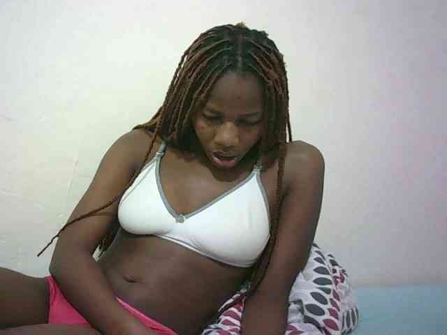 Sexyqueen2 webcam