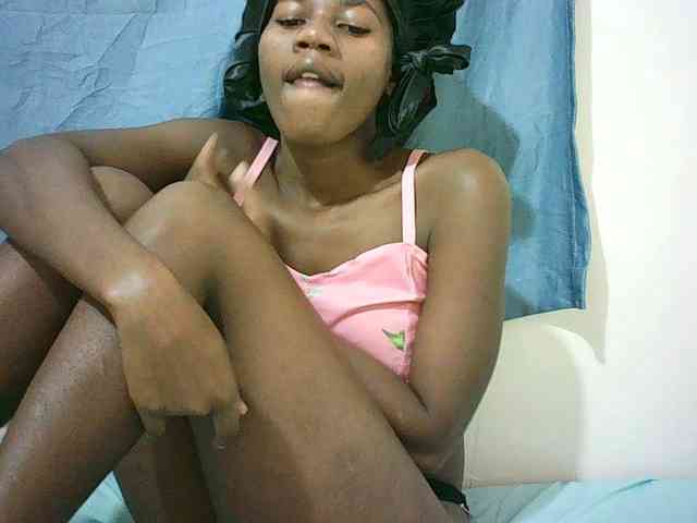 Sexyqueen2 webcam