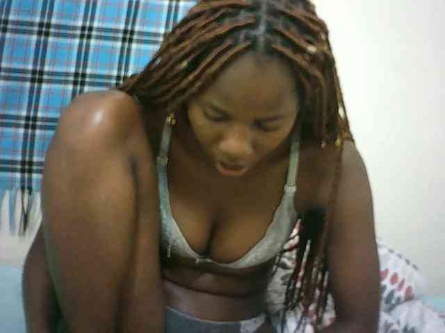 Sexyqueen2 webcam
