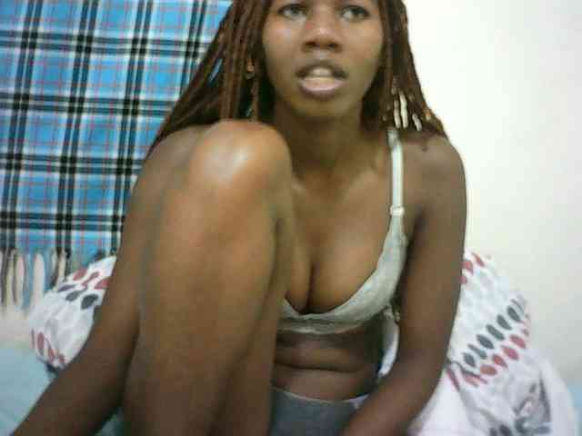 Sexyqueen2 webcam