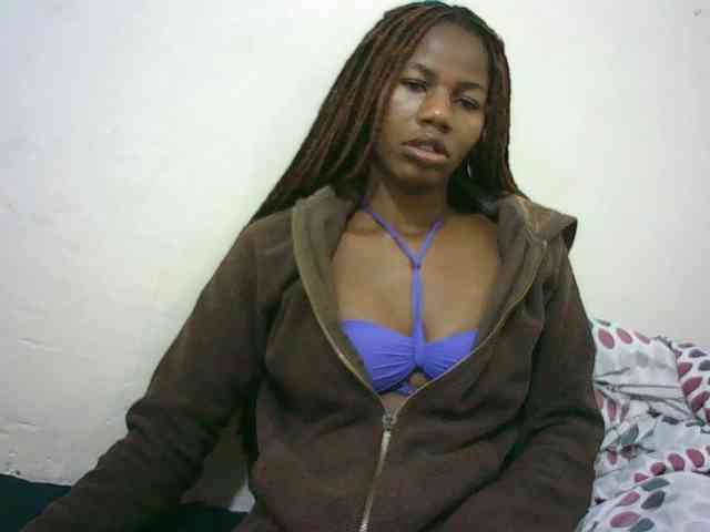 Sexyqueen2 webcam