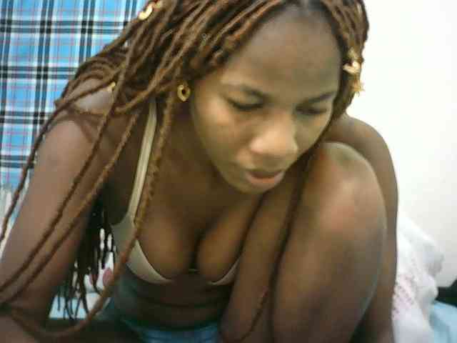 Sexyqueen2 webcam