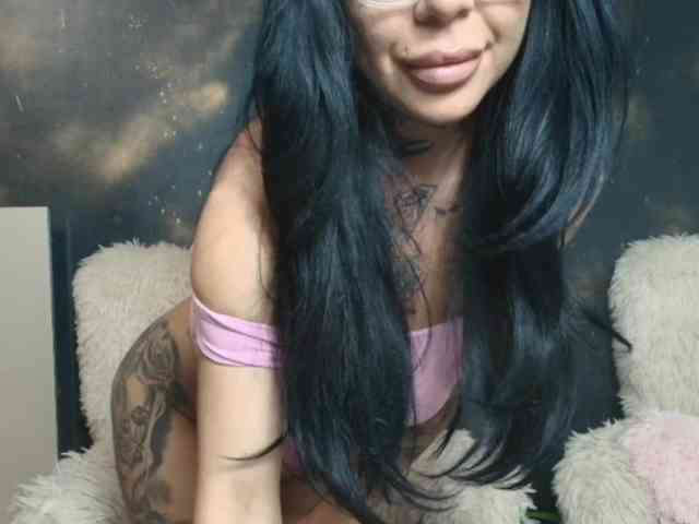 DesireBloom webcam