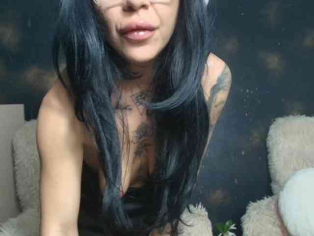 DesireBloom webcam