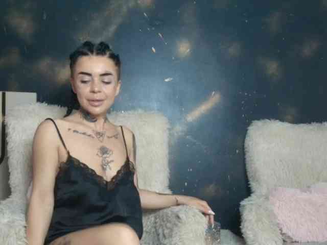 DesireBloom webcam
