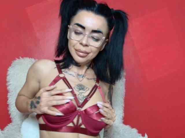 DesireBloom webcam