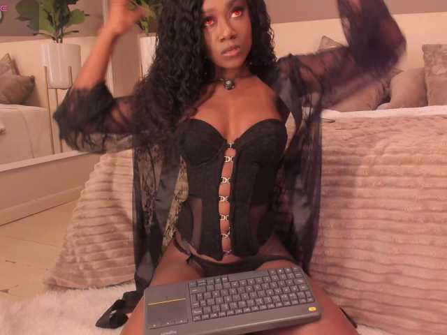ZafiraBlack