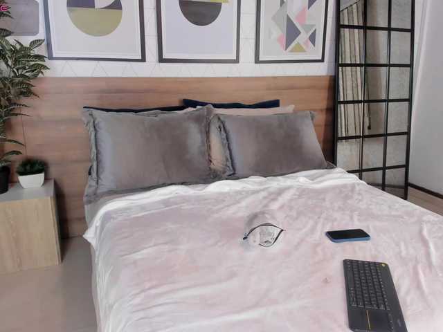 ZafiraBlack live cam on BongaCams