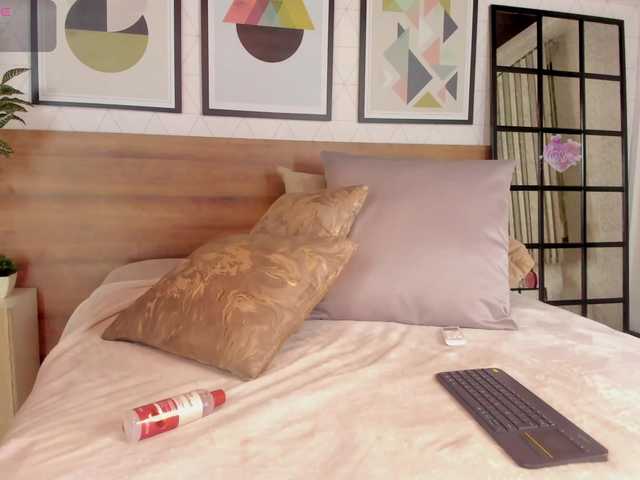 ZafiraBlack live cam on BongaCams