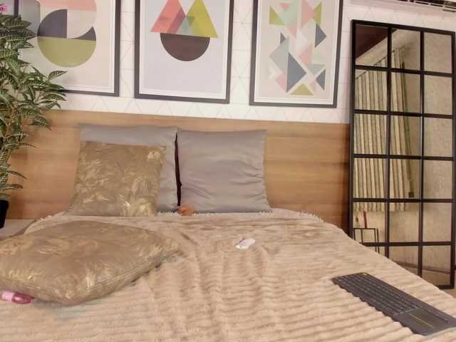 ZafiraBlack live cam on BongaCams