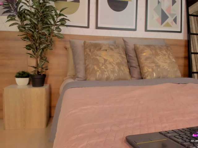 ZafiraBlack live cam on BongaCams