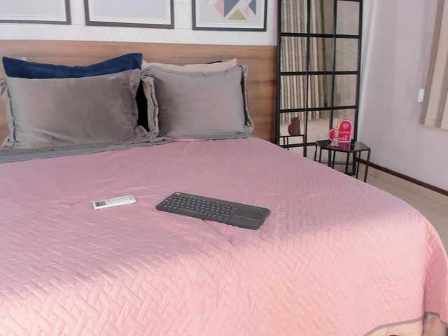ZafiraBlack live cam on BongaCams