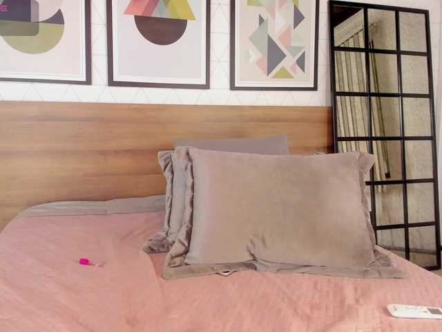 ZafiraBlack live cam on BongaCams