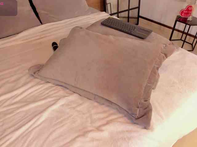 ZafiraBlack webcam