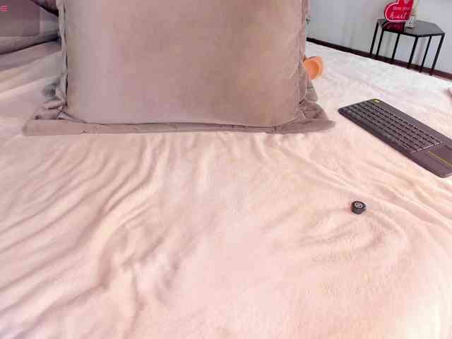 ZafiraBlack webcam