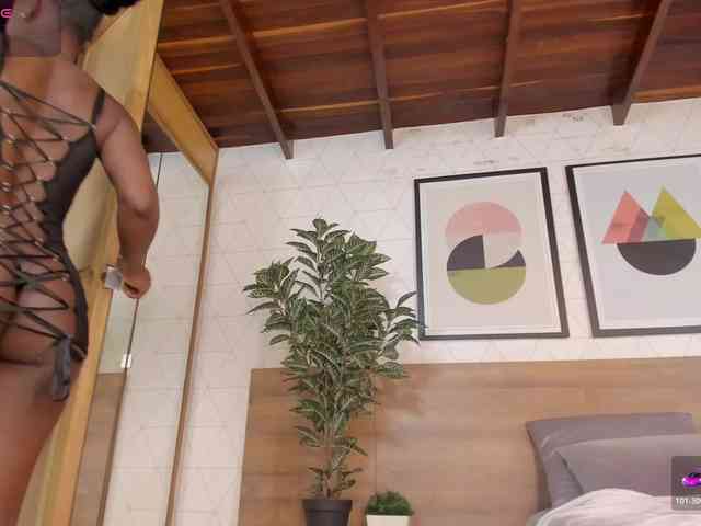 ZafiraBlack webcam