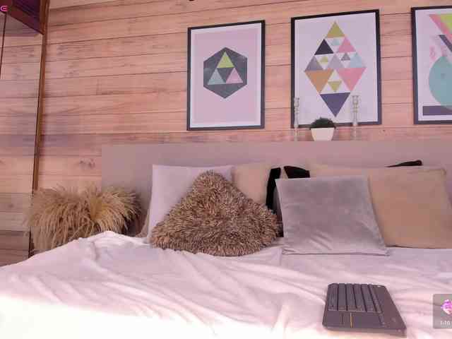 ZafiraBlack webcam