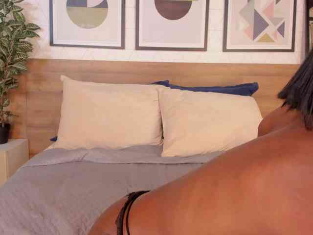 Modelo: ZafiraBlack