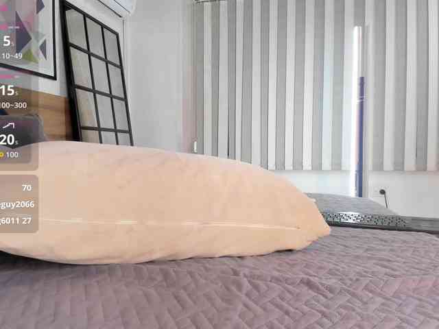 ZafiraBlack webcam