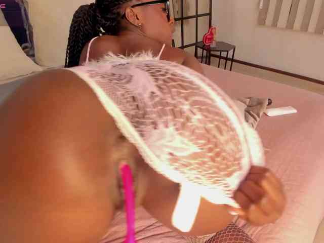 ZafiraBlack webcam