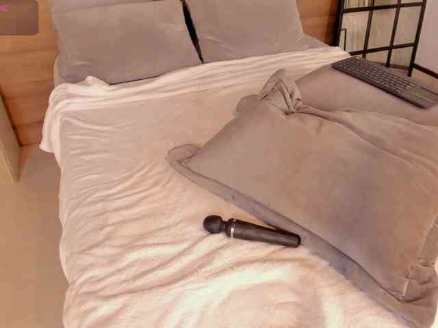 ZafiraBlack webcam