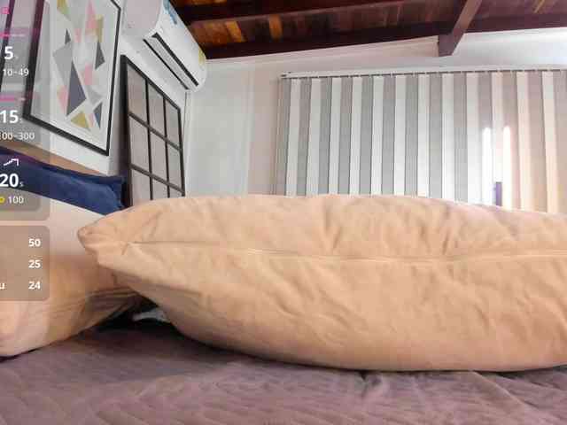 ZafiraBlack webcam