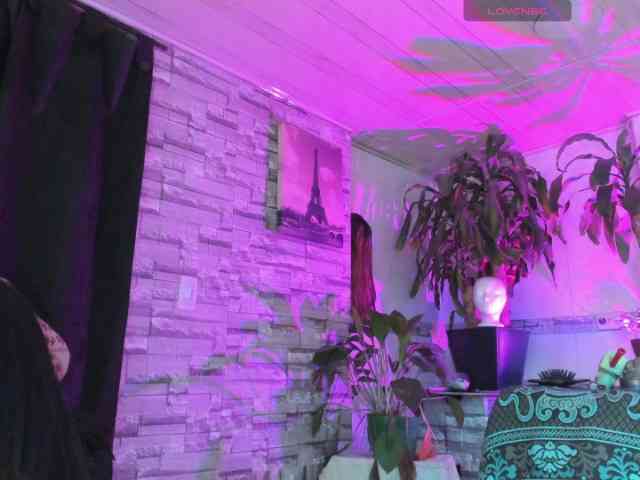 BeautyCatalella1 Live Webcam on BongaCams