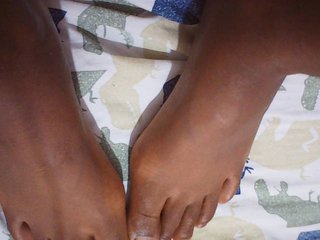 Beautyviny2's Live Webcam
