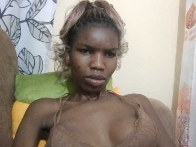 Beautyviny2 live cam preview