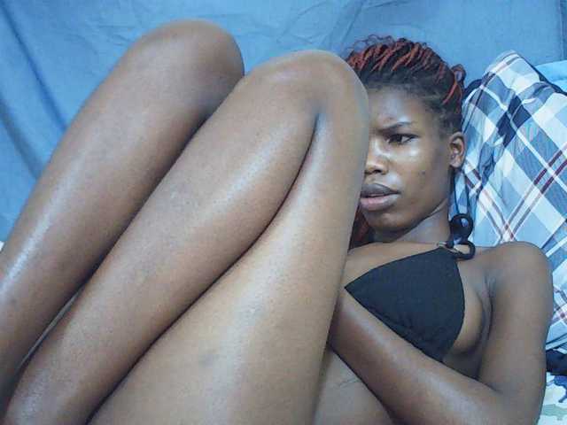 Beautyviny2 live cam on BongaCams