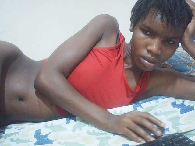 Beautyviny2 live cam on BongaCams