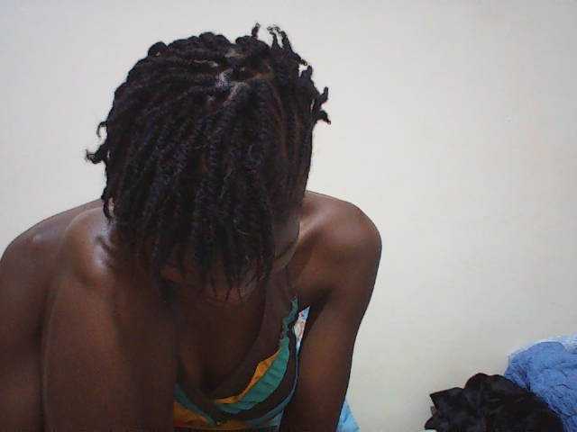 Beautyviny2 live cam on BongaCams