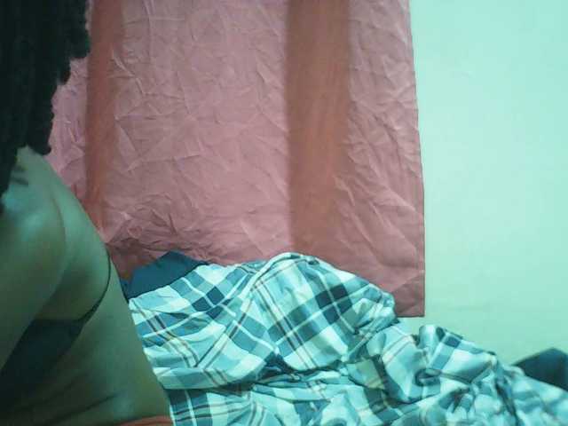 Beautyviny2 live cam on BongaCams