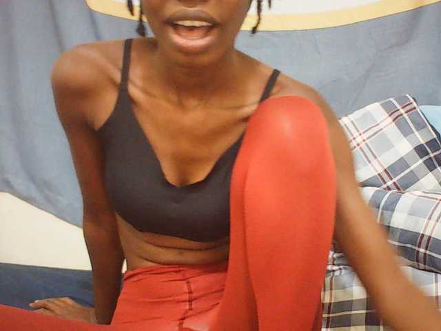 Beautyviny2 live cam on BongaCams