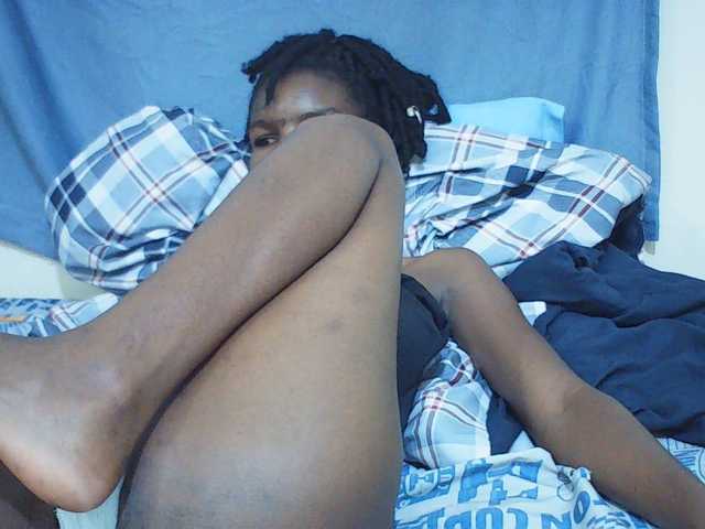 Beautyviny2 live cam on BongaCams