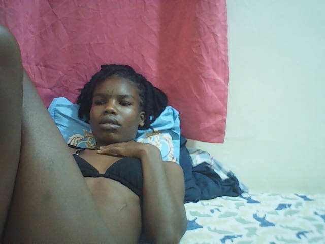 Beautyviny2 live cam on UnifiedCams