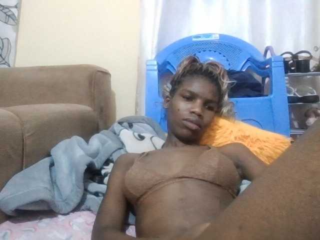 Beautyviny2 live cam preview