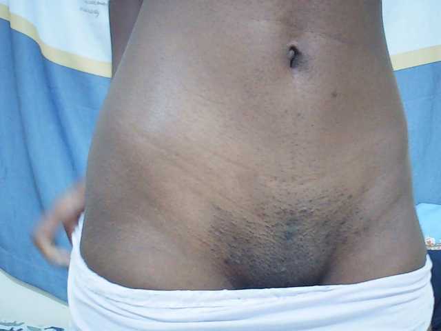 Beautyviny2 live cam on BongaCams