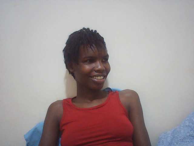 Beautyviny2 live cam on BongaCams