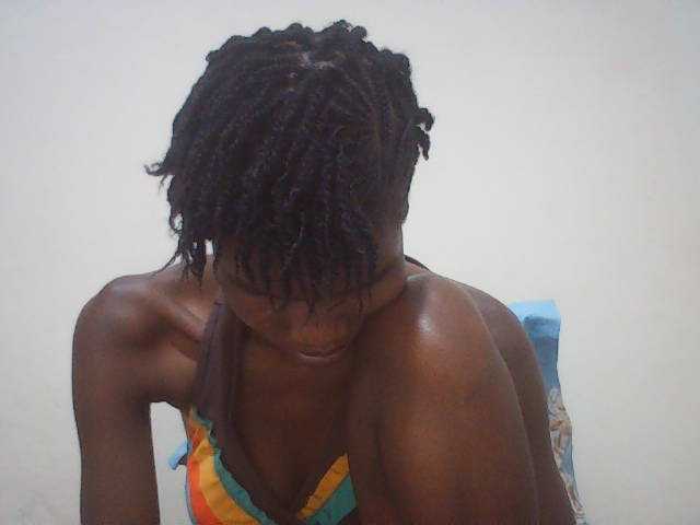 Beautyviny2 live cam on BongaCams