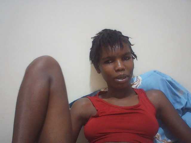 Beautyviny2 live cam on BongaCams