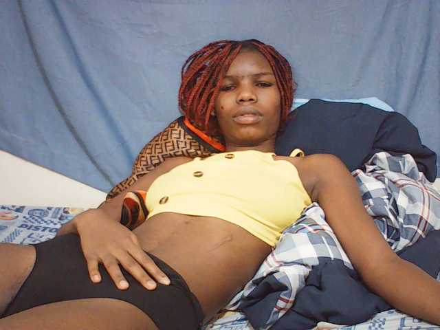 Beautyviny2 live cam on BongaCams
