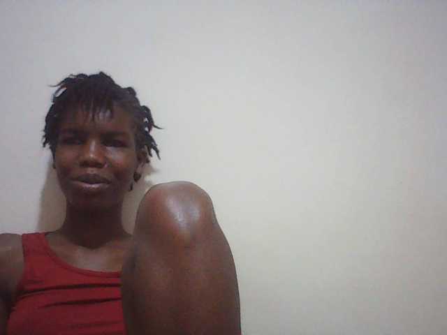 Beautyviny2 live cam on BongaCams