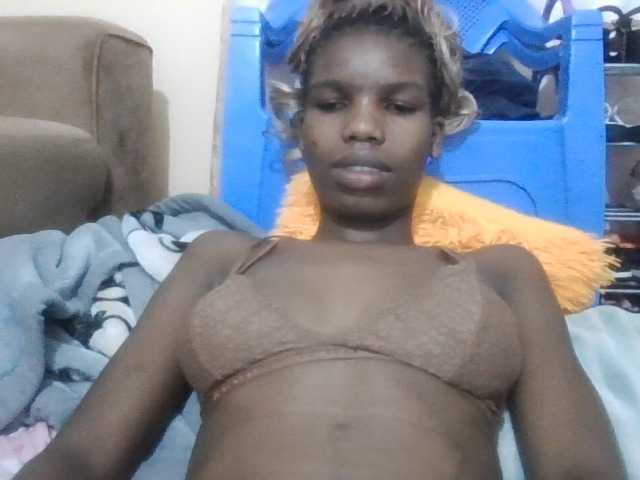 Beautyviny2 live cam preview