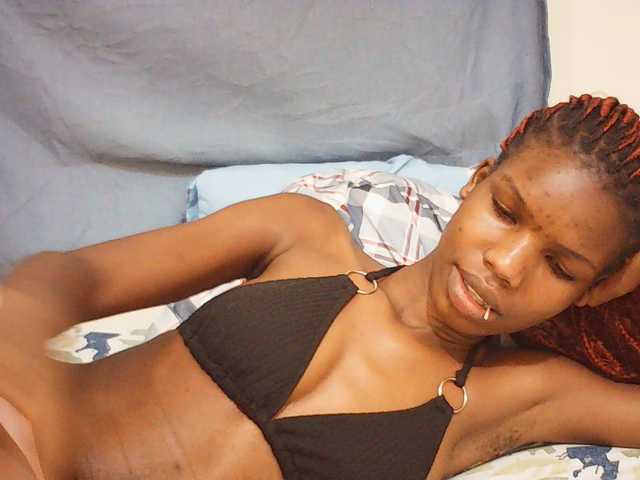Beautyviny2 live cam preview