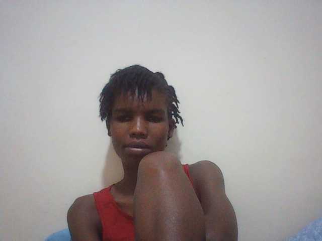 Beautyviny2 live cam on BongaCams