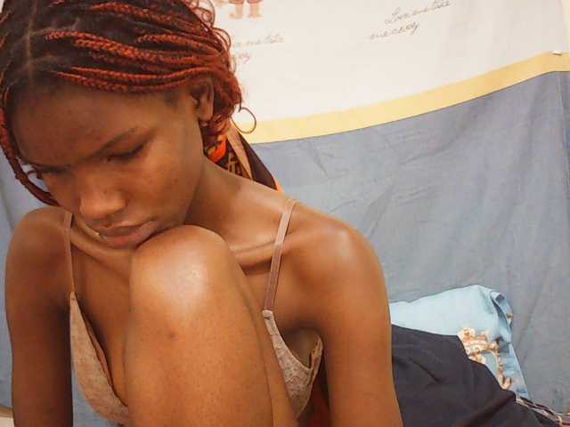 Beautyviny2 live cam on BongaCams