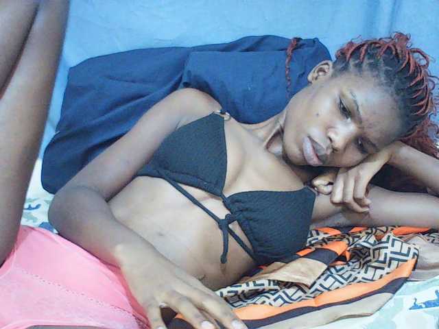 Beautyviny2 live cam on BongaCams
